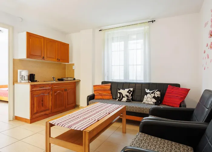 בית נופש Apricot By Interhome בלטונפנבש